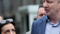 ĐILAS I TEPIĆEVA U ŽESTOKOJ KAMPANJI PROTIV RUSIJE Vučiću, oduzmi licencu Putinovoj Raša Tudej