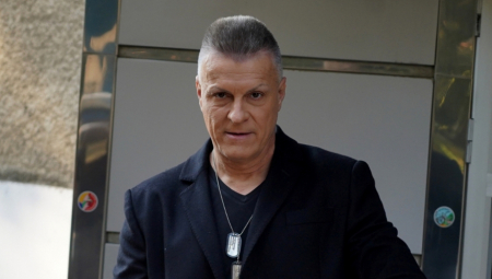 PEVAČ DOŽIVEO SAOBRAĆAJNU NESREĆU! Đorđe David oglasio se nakon nezgode, a šteta je velika!