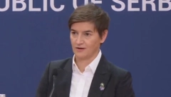 Premijerka o dočeku Krivokapića na aerodromu: Kako se Nedimović inače oblači, sad je bio i dobar
