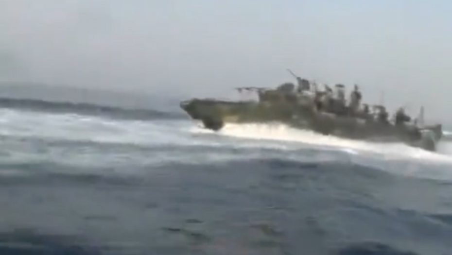 AMERIKA POKUŠALA KRAĐU NAFTE? Iran tvrdi da za to ima dokaz, mediji objavili snimak (VIDEO)