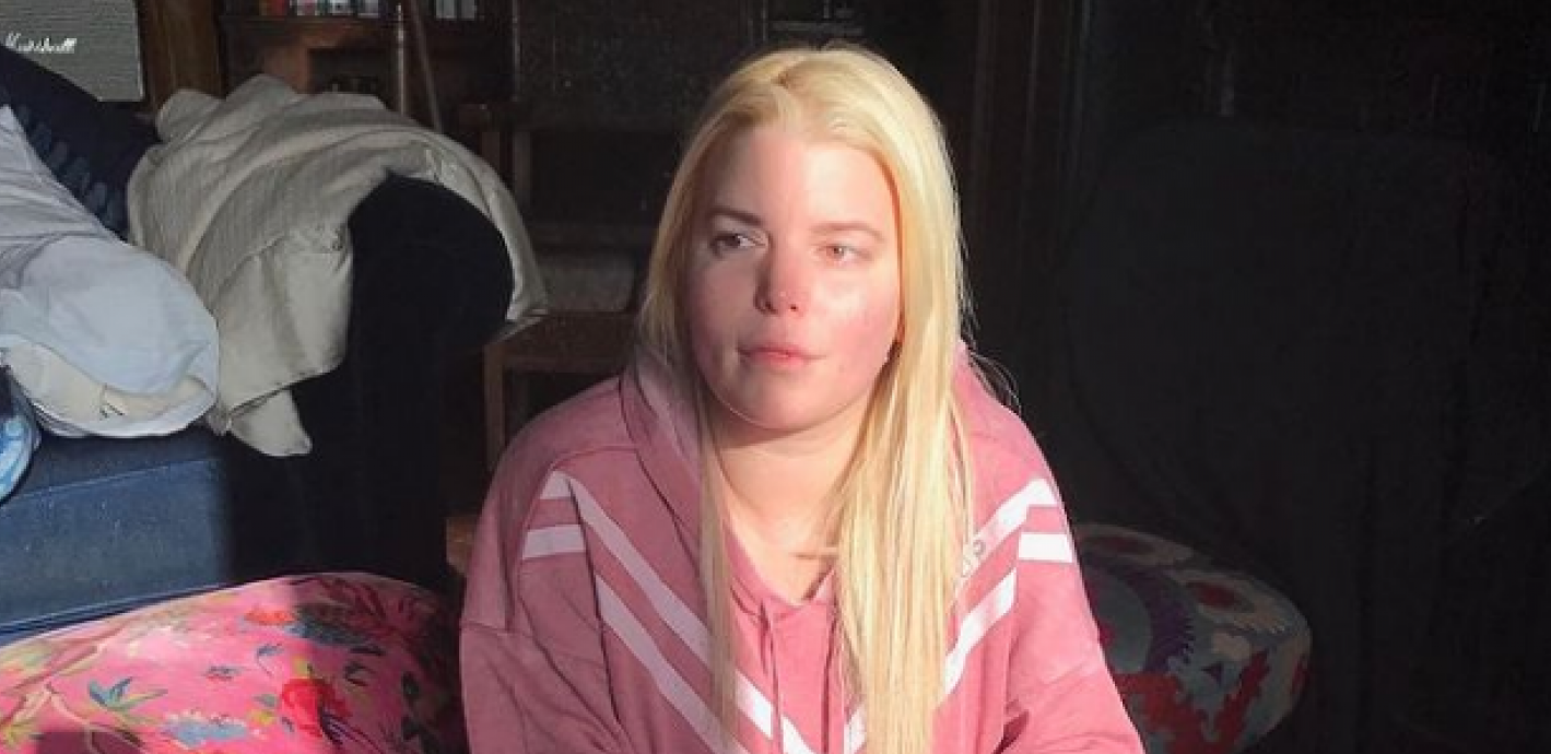 NEVEROVATNA TRANSFORMACIJA Poznata pevačica smršala 45 kilograma, dugo se borila sa zavisnošću i danas  je prava bomba