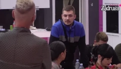 OŽENJENI GRUJA KONAČNO PRIZNAO EMOCIJE PREMA MIMI: Prija mi njena energija! Zadrugari zgroženi: Ovo je dno dna!