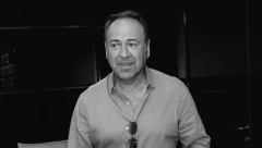 ŽIVEO JE U NJOJ PRE RATA Ovo je rodna kuća Marinka Rokvića koja je srušena do temelja, Nikola je imao samo jednu želju ni ne sluteći očevu smrt