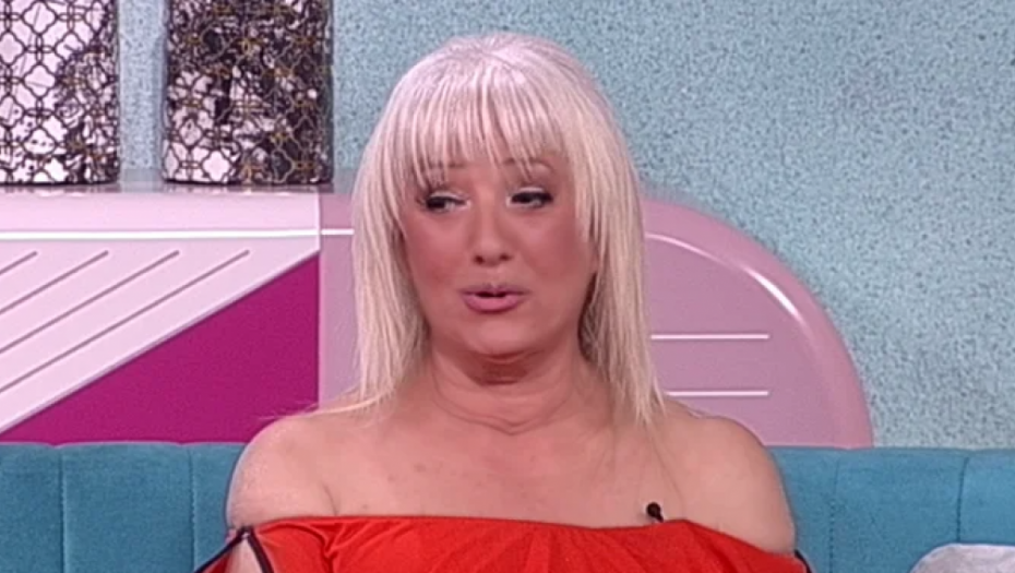VERA MATOVIĆ O SREĆNIM I TUŽNIM TRENUCIMA Pevačica otkrila zbog čega je plakala u ovoj godini: Nisam mogla protiv toga!