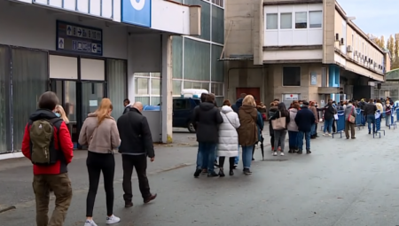 VELIKI PAD BROJA ZARAŽENIH OD KORONA VIRUSA Šta se to dogodilo u Srbiji?