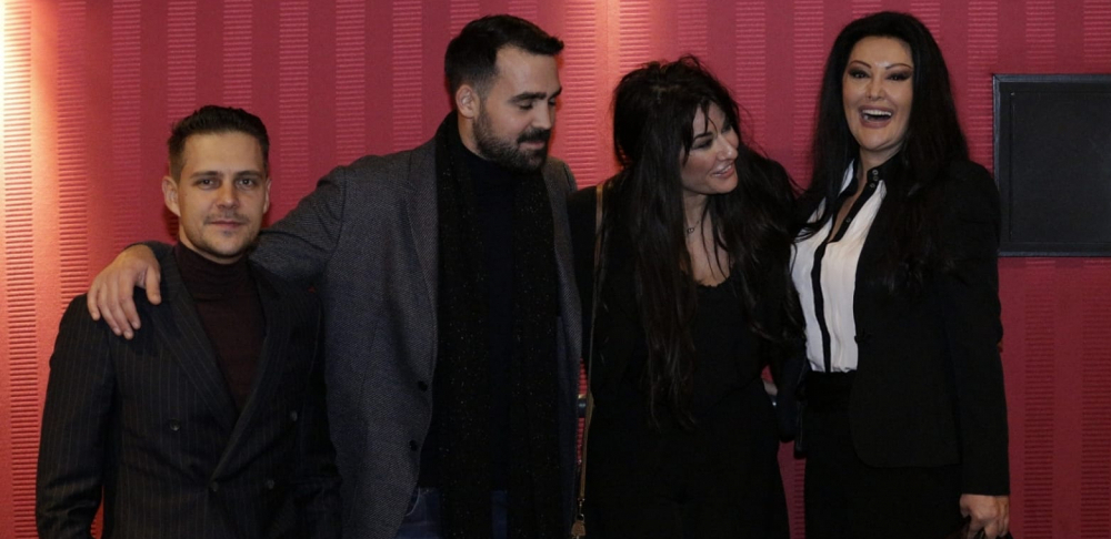 DRAGANA I MILOŠ BIKOVIĆ SE DRUŽILI U BEČU Mirkovićeva specijalni gost na premijeri filma "Južni vetar"!