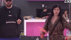 SA NESTRPLJENJEM IŠČEKUJU NJIHOV NASTUP Janjuš i Deniz zaigrali uz "Hej Šeki, Šeki", u kući nastao potpuni haos!