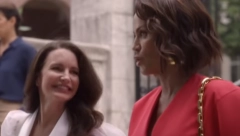 ŠARLOT JE U SERIJI OLIČENJE PRAVE SUPRUGE, A U ŽIVOTU SVE SUPROTNO Otkrila zašto se nikad nije udala