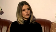 LEPU BOBU JURI INTERPOL Plejboj misica opasna mafija, nestala bez traga! Niko o njoj ništa ne zna