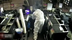 SRPSKI PANTERI UKRALI DRAGULJ OD 27 MILIONA EVRA U filmskoj pljački macolom razbili izlog (VIDEO)