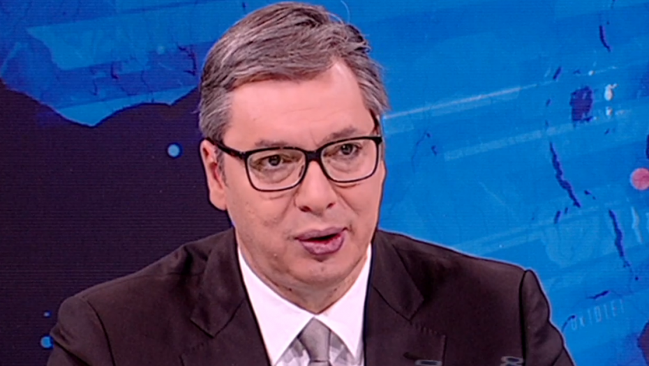 PREDSEDNIK VUČIĆ O FANTASTIČNOM USPEHU FUDBALERA Momci, idite tamo i pobedite ih!