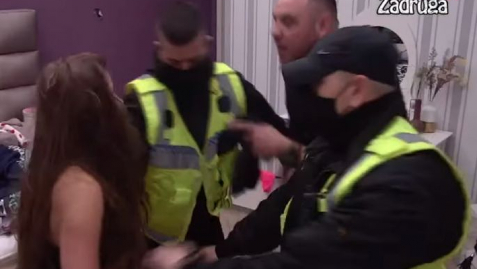 POTPUNO JE DEMOLIRAN! Evo kako izgleda hotel nakon brutalne tuče Filipa Cara i Dalile Dragojević, slomila mu i vredan poklon koji je dobio od Maje!