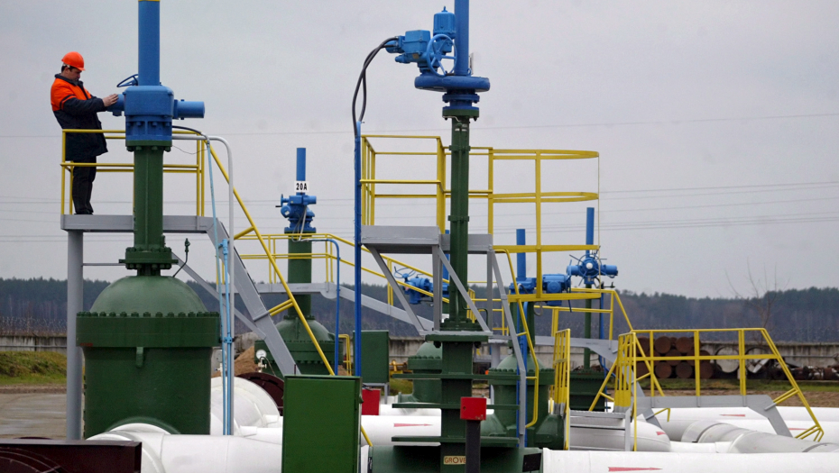 UDRUŽENIM NAGAMA PROTIV NESTABILNOG ENERGETSKOG TRŽIŠTA Rusija zainteresovana za veću proizvodnju nafte u okviru projekata u Venecueli