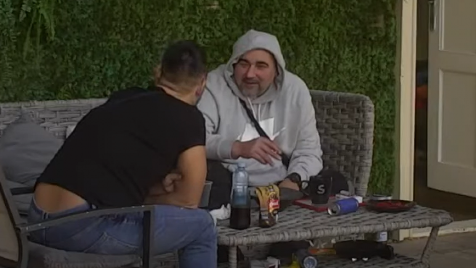 MIKI OPLEO PO LJUBAVNOM TROUGLU: Car nije normalan, ali je bolji od njih dvoje, oni su kvarni!