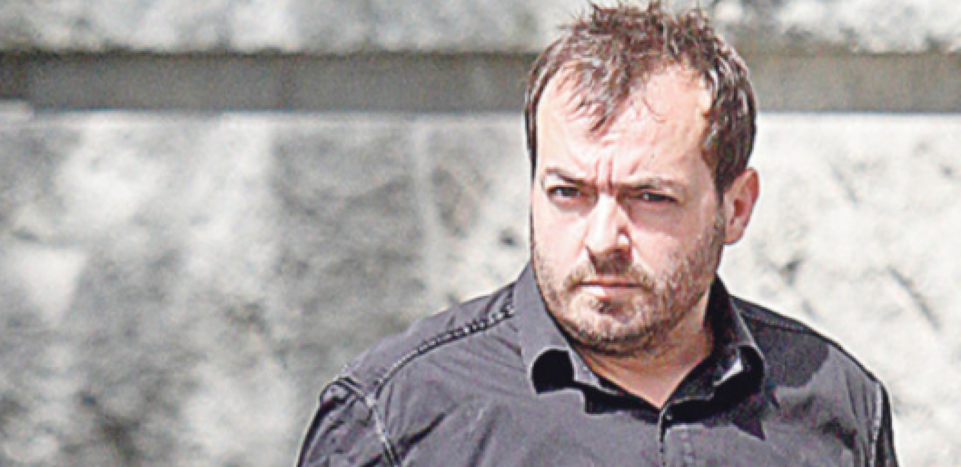 UKRAJINSKI VOJNIK KOJI JE RAZNEO MOST U HARKOVU I UMRO! Tviterom se širi jeziva lažna vest o našem poznatom glumcu! (FOTO)