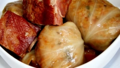 SRPSKA SARMA OD KISELOG KUPUSA Orginalni recept za jelo na kojem će vam i svekrva pozavideti