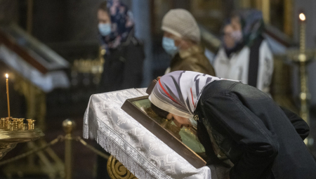 VERNICI SLAVE GRIGORIJA ČUDOTVORCA Ispoštujte običaje i molitve će vam biti uslišene!
