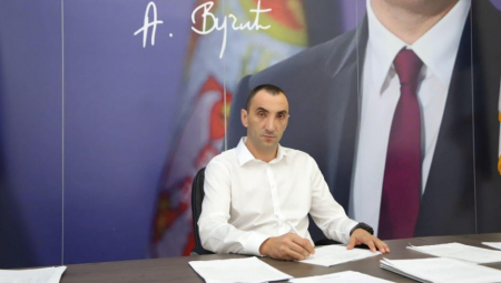 TRAŽIMO HITNU REAKCIJU NADLEŽNIH ORGANA PROTIV MILOVANA BRKIĆA Malović: Protest "protiv nasilja" postao poziv na ubistvo Vučića!