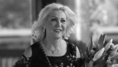 NJENA POSLEDNJA PESMA JE OBJAVLJENA SAMO DAN PRE SMRTI Merima Njegomir je izbacila duet, evo sa kim i po čemu je specifičan!