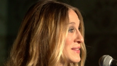 OBOŽAVALI SU JE SKORO  PUNE TRI DECENIJE, A SADA JE OSUĐUJU Zbog čeka publika više ne voli Keri Brešo?