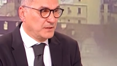 OPRAŠTALI SMO SE PREKO VIDEO-POZIVA UZ OVU PESMU Sin Bate Živojinovića nakon 13 godina došao u Srbiju i po prvi put progovorio o smrti svoga oca