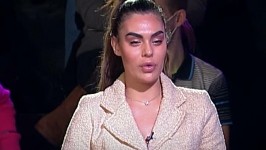 NE PRESTAJE DA PROVOCIRA! Da vidi šta Mina radi, Milica bi izgorela od besa!