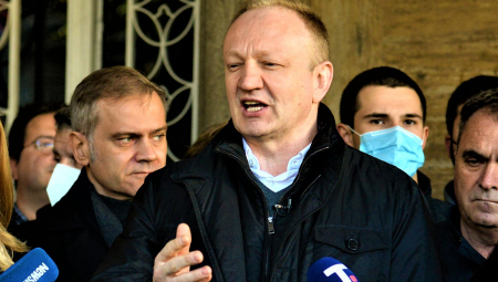 NEMAJU NI STIDA NI OBRAZA! Nova S prikriva politički angažman Đilasove funcionerke! (VIDEO)