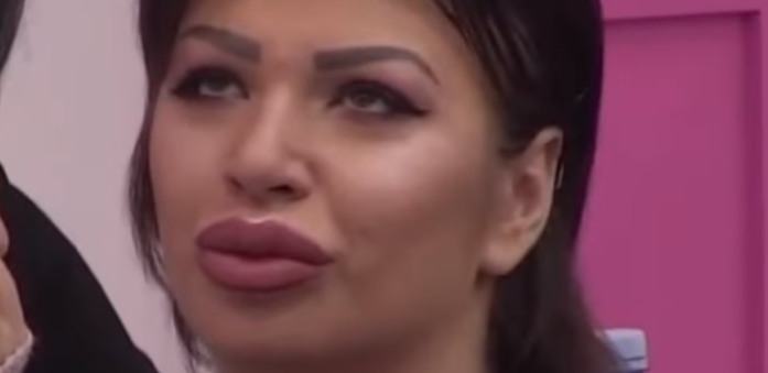 SMEH DO SUZA! Miljana Kulić se zaigrala u fotošopu, samo zubi joj ostali isti!