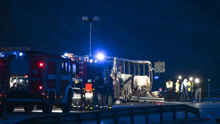 NEDOSTAJE JEDAN ČOVEK? Preživeli putnik tvrdi da je OSMORO ljudi izbeglo tragediju u Bugarskoj!