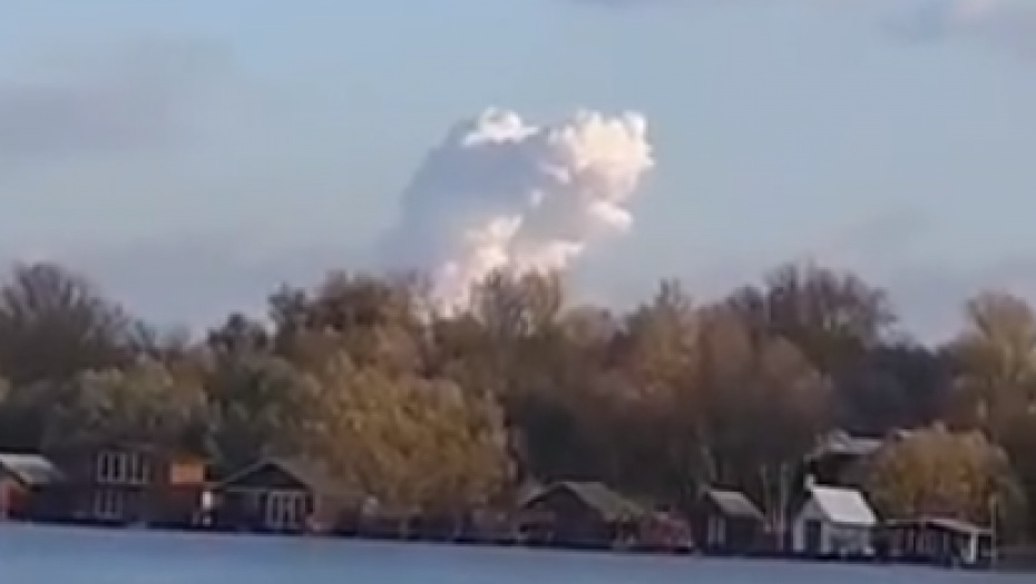 SVE SE TRESLO! Eksplozija u fabrici raketa u okolini Beograda, nadvio se veliki oblak dima