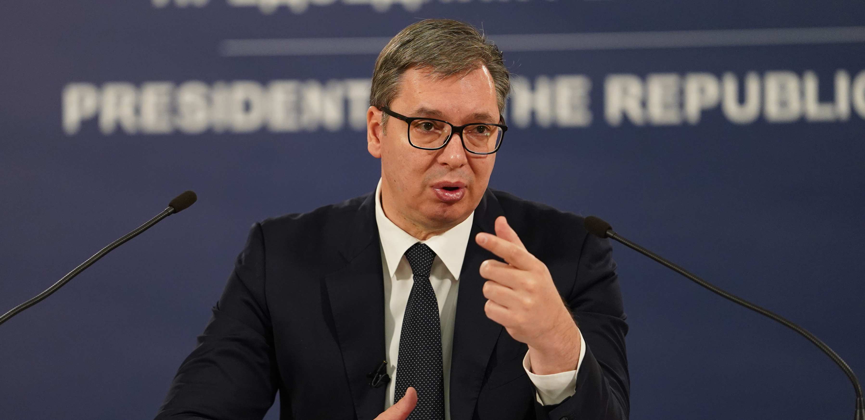 POTOP N1 UŽIVO Žaklina Tatalović: Da li ćete se povući sa mesta predsednika SNS? - Vučić: Ne bih se toliko radovao...