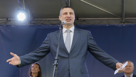 VITALIJ KLIČKO DEMANTOVAO ALBANSKU NOVINARKU Prijatelji, ništa tako nisam rekao o Srbiji (FOTO)
