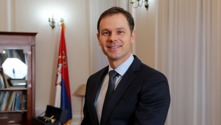 ZAJEDNO MOŽEMO IZGRADITI JOŠ BOLJU SRBIJU Ministar Mali čestitao katolički Božić