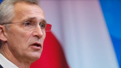 RUSKI HAKERI RAZMONTIRALI NATO! Osoblju pakta stižu gej ponude, uništena polovina infrastrukture!