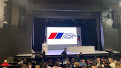 SNS OSUĐUJE POZIVE NA LINČ PREDSEDNIKOVE PORODICE Demokrate su prešle sve granice, ne znaju šta govore ni šta pišu