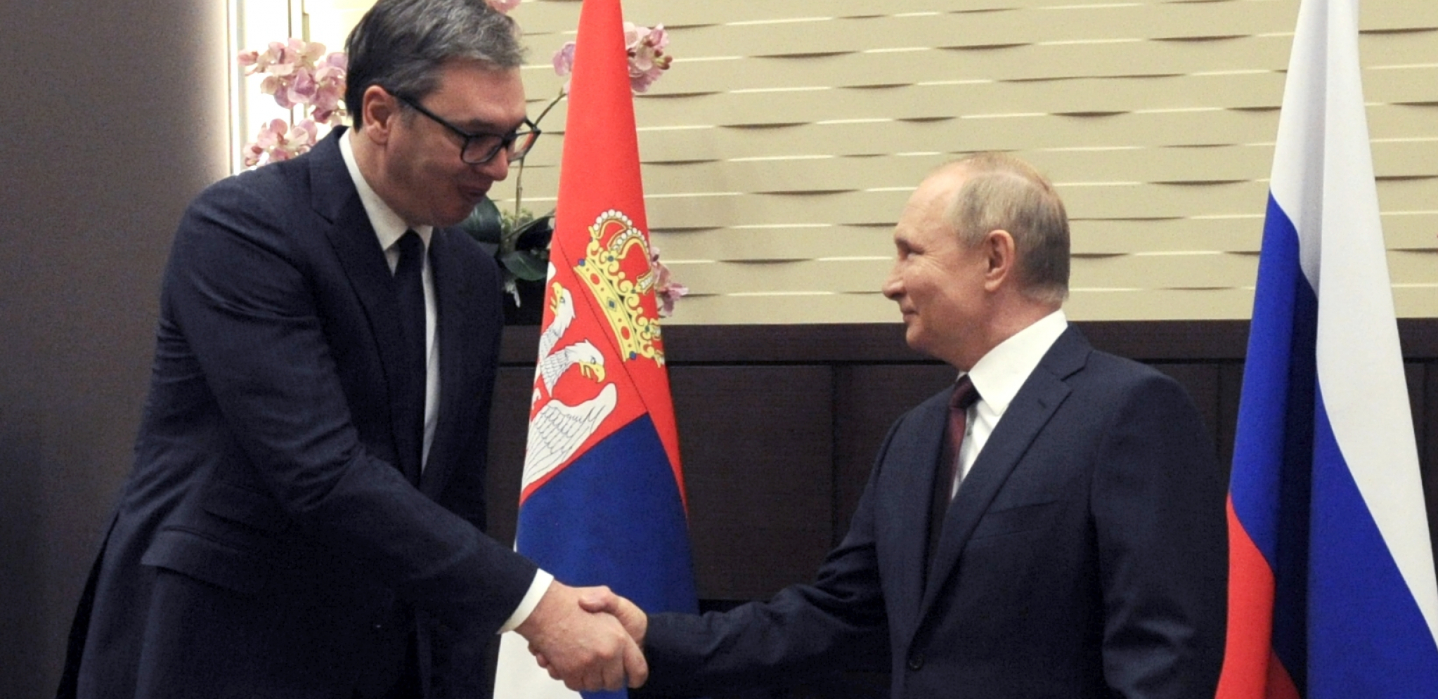 EVO O ČEMU ĆE RAZGOVARATI VUČIĆ I PUTIN Tri aspekta gasnog aranžmana - prva dva su ključna