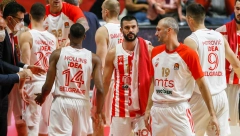 RUSI OPČINJENI ZVEZDINOM LEPOTICOM! Rival crveno-belih poslao poruku srpskom klubu, a za sve je kriva ONA! (FOTO)