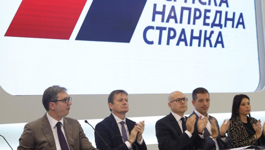 "Povlačim se sa funkcije ukoliko se povuče i Vučić"