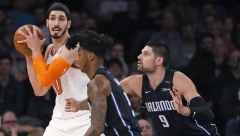 POZNATI KOŠARKAŠ PROMENIO PREZIME! NBA liga u čudu, ali on ima poseban motiv!