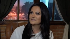 ŠOK! MALOLETNU JE VODIO U KAFANU Ovako izgleda brat Jane Todorović, svi kažu da veoma liče (FOTO)