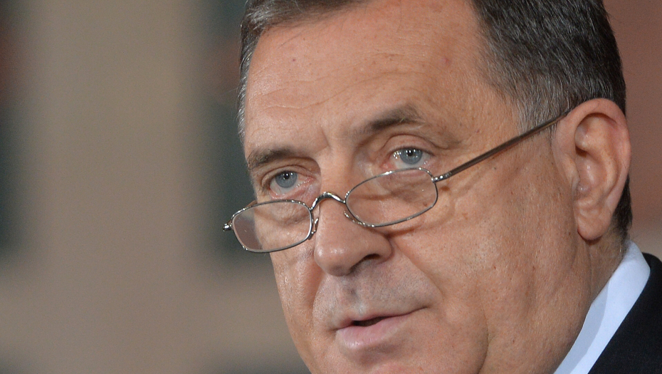 DODIK PORUČIO EVROPSKIM MOĆNICIMA Menjamo pristup!