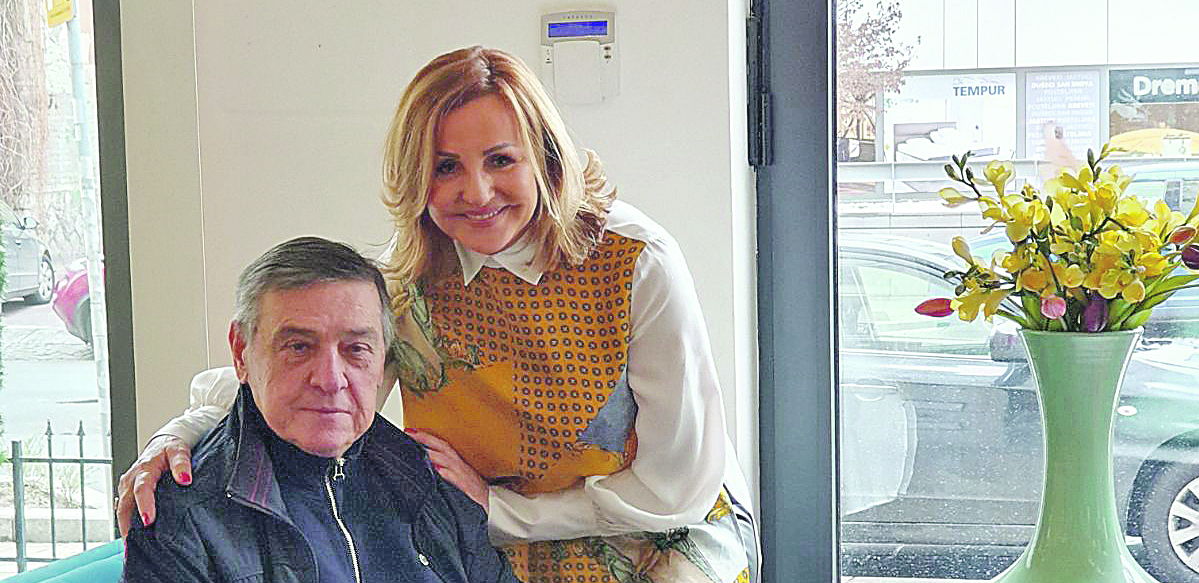 PRVI USKRS BEZ MRKE Ana Bekuta raznežila pratioce emotivnom objavom, ovo je njen preminuli partner voleo da radi na najradosniji praznik (FOTO)