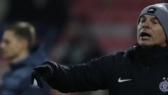 PARTIZAN PROŠAO U ČETVRTFINALE Trener Stanojević morao je da se oglasi po jednom pitanju