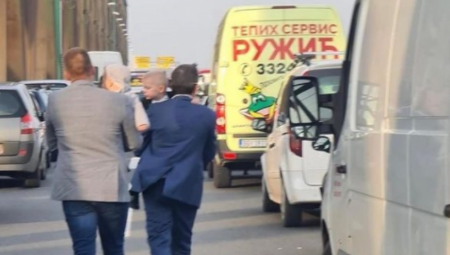 SINIŠA MALI BRUTALNO ODGOVORIO Svesni da na izborima ne mogu da pređu ni smanjeni cenzus, sada blokiraju puteve