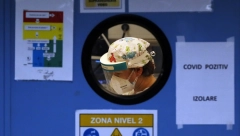 OMIKRON STIGAO U RUMUNIJU Novi soj korone u susedstvu: Zanimljiva činjenica u vezi simptoma!