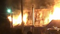 PRVI SNIMCI POŽARA U GROCKOJ Vlasnik je očajan, izgorelo mu je hiljadu kvadrata