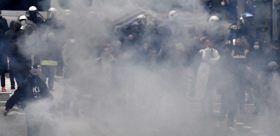 SRAMNO! IZRAEL AGRESIVNO PREMA NOVINARIMA Policajci istukli novinara Asošiejted presa u Jerusalimu