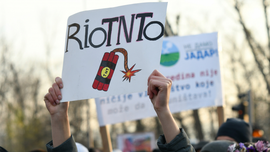 ŠTA STOJI IZA ORGANIZACIJE "KRENI PROMENI"? Sumnjiva partnerstva, novac od Rokfelera i tri osobe iz Mađarske!