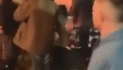HAOS U ITALIJI! Napadnuti navijači Liverpula u Milanu! (VIDEO)