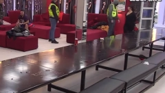 NEĆU SE SMIRITI DOK TE NE UBIJEM! Skandalozne pretnje Miljane upućene Zoli nakon što mu je rascepala glavu, javnost zgrožena: Prerezaću ti grkljan!